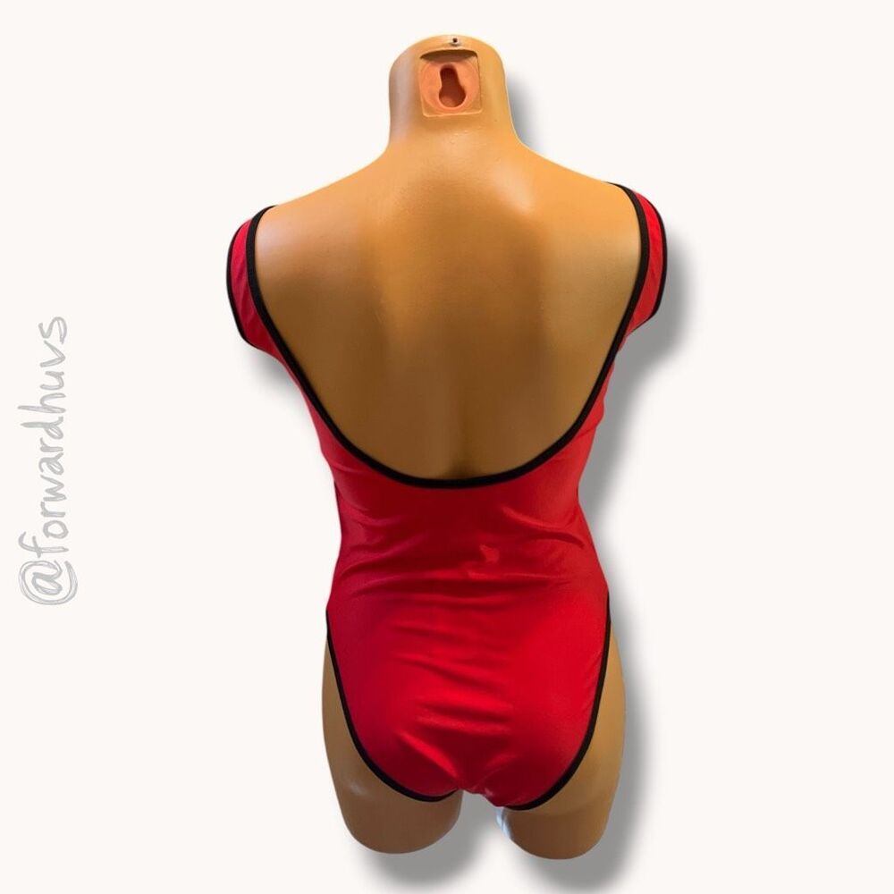 Forever Twentyone x NBA Chicago Bulls Bodysuit Size Medium - Picture 3 of 10